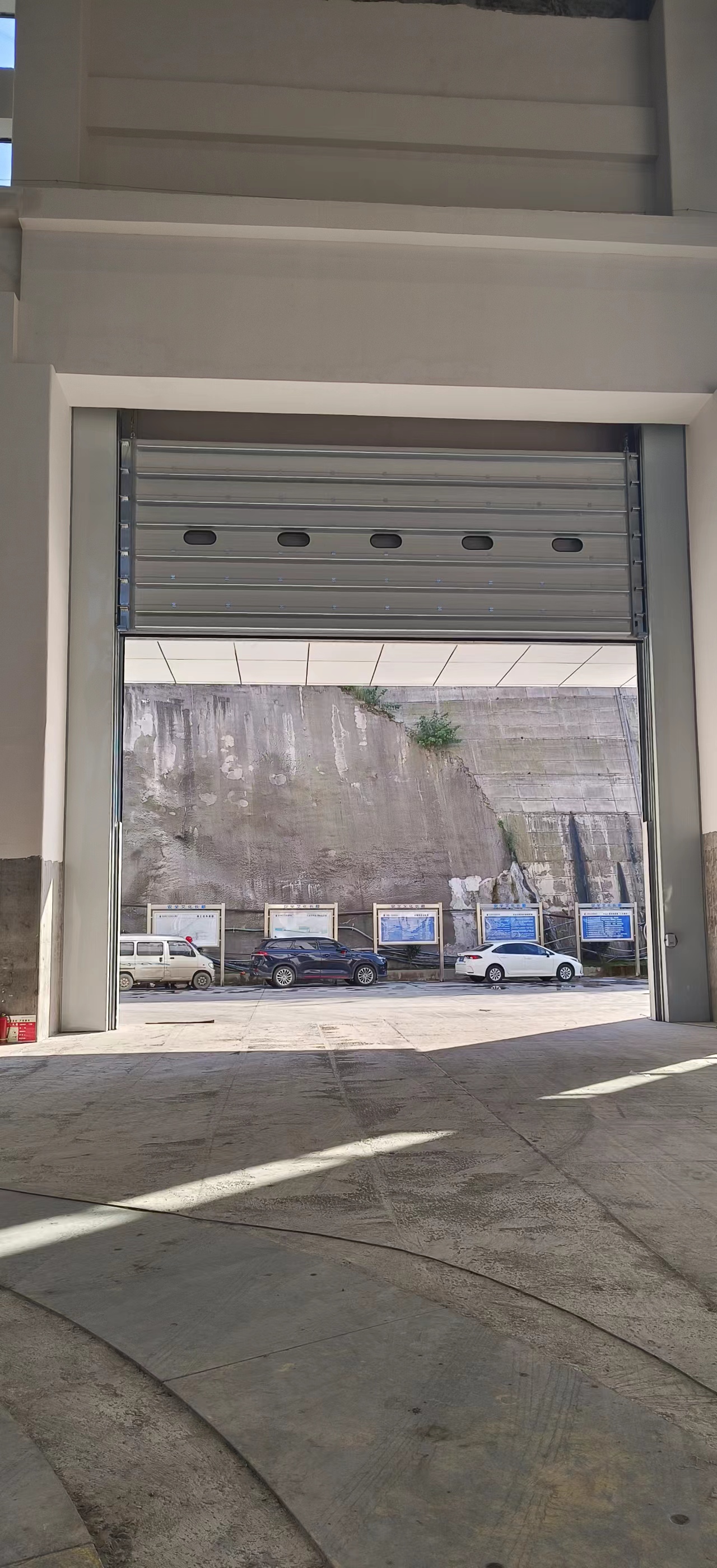 提升門(mén)/滑升門(mén)